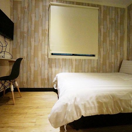 Win Inn Kaohsiung Hotel Экстерьер фото